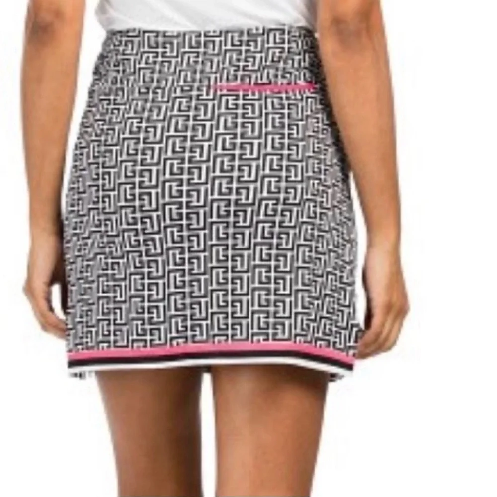 Stylish Black and White Geometric Skirt with Pink Accents NIB